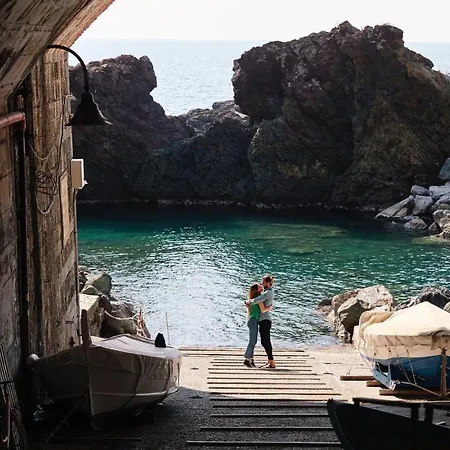 Vandrarhem Ninin De Ma' Framura