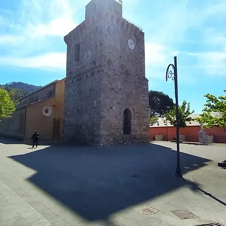 Ninin De Ma' Ostello