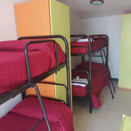 Hostel Ninin De Ma'