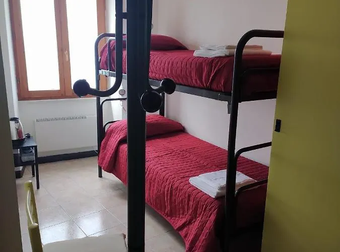 Ninin De Ma' Hostel *